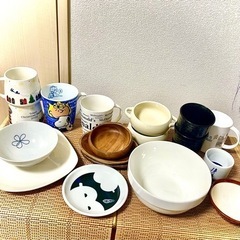食器いろいろの画像