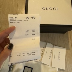 GUCCIレディーススニーカーの画像