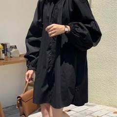 【新品】ロング・ショートブーツにも◎ ボリュームスリーブシャツワンピースの画像