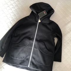 新品未使用　ピエールカルダン　アウターの画像