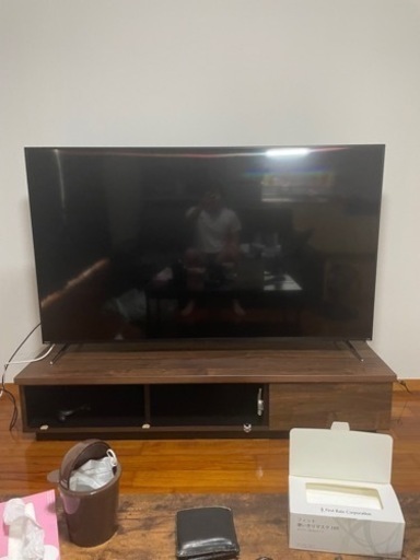 ?値下げしました?65インチ4k 傷なし　テレビスタンド有