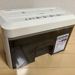 卓上シュレッダーの画像