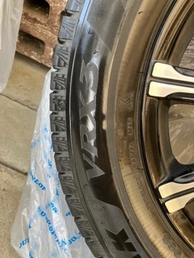 車のパーツ タイヤ、ホイール