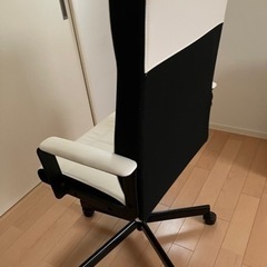 【今週中引取り】イス  回転イス  高さ調節可能の画像