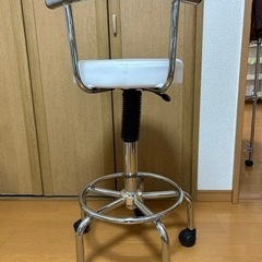 カウンターチェア　美品　昇降式