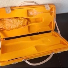 Veuve Clicquot グラス・ホルダートランクボックスの画像