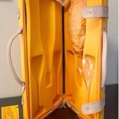 Veuve Clicquot グラス・ホルダートランクボックスの画像