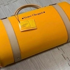 Veuve Clicquot グラス・ホルダートランクボックスの画像
