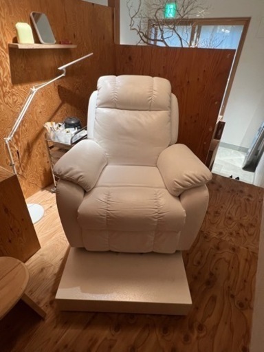 電動ラウンジチェア SHIFFON（シフォン）ホワイト