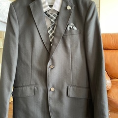 男児160スーツの画像