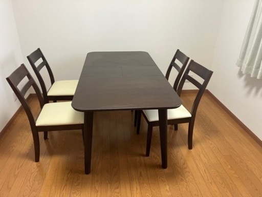 ニトリ 伸縮ダイニングセット