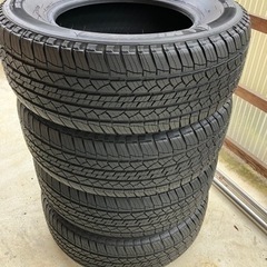 プラド　（新車外し）　265/65R17 タイヤ4本セットの画像