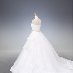 ワタベウェディング　ウェディングドレスの画像