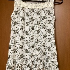 【美品】服/フリルタンクトップ