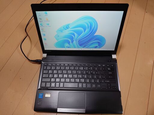No.10☺office 2021 Windows11 SSD256GB dynabook 東芝 R73/LB24E（13.3型）Co