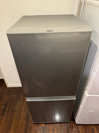 美品 冷蔵庫 アクア 126L 2022年製 久貝より