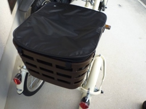 引取限定　ブリヂストンサイクル　ラクットワゴン　新古車