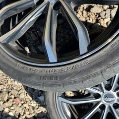 車のパーツ タイヤ、ホイールの画像