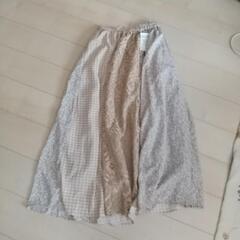 寝下げました服/ファッション スカート