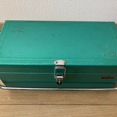 しっかりした工具箱