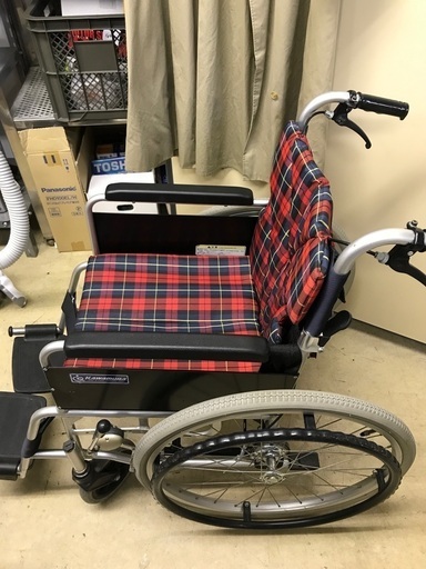 取引中?車椅子 カワムラ 赤ギンガムチェック