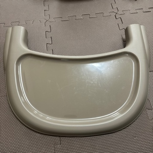 【超美品】コンビ Combi 電動ハイローチェア