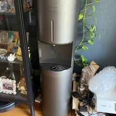 ウオーターサーバ　フレシャスデュオ