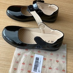 【新品】女の子22センチフォーマル靴　　の画像