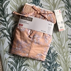 ★引取者決定★ユニクロ　コットンパンツ　