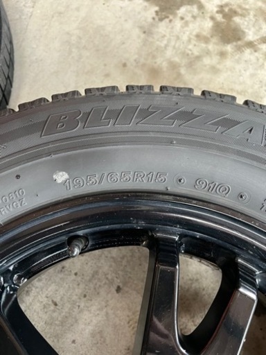 TOYOTA プリウス純正15インチ　195/65R15 中古4本