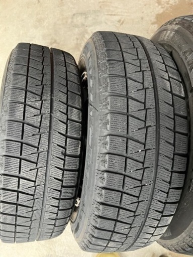 TOYOTA プリウス純正15インチ　195/65R15 中古4本