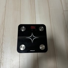 体重計（乗るだけ測定/スマホとの連携可能）の画像
