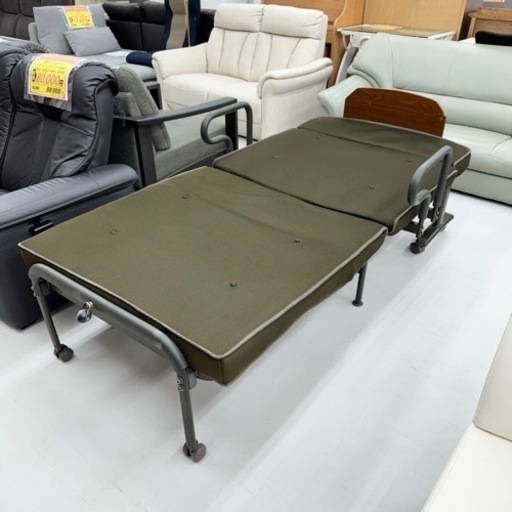 【お買い得‼️】アテックス 電動リクライニングベッド シングルベッド 折りたたみ式 キャスター付き♪