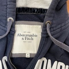 服/ファッション アバクロ　パーカー レディースの画像