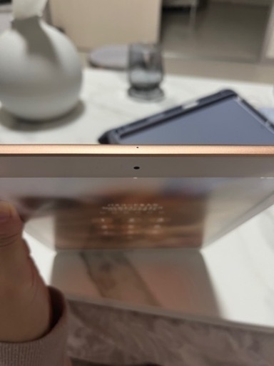 iPad 第6世代 ケース･フィルム付き