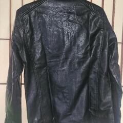ライダースジャケットの画像