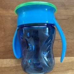 ワオカップ　WOWCUP  コップ飲み練習用マグ