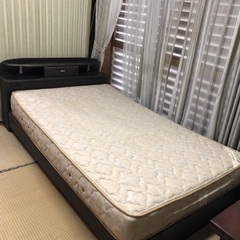 シングルベッド