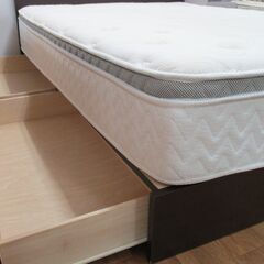 R051 IDC Enas-s By Restonic 30cm マットレス、ダブルベッド、幅140cm Used/キレイの画像