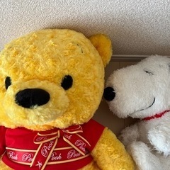 スヌーピー、プーさんぬいぐるみの画像