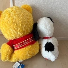 スヌーピー、プーさんぬいぐるみの画像