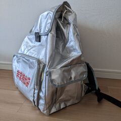 〈譲ります〉非常持出袋の画像