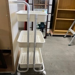 キッチンワゴン　ホワイト　キャスター付きの画像