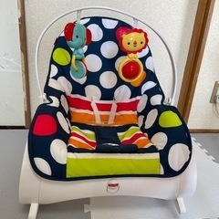 バウンサーおもちゃ 知育玩具