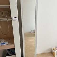 ミラー付ストッカー