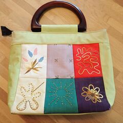 ベトナム雑貨　シルク製品　刺繍バッグ　トートバッグの画像