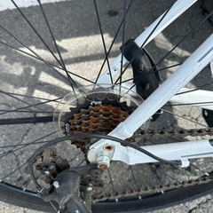 自転車 クロスバイクの画像