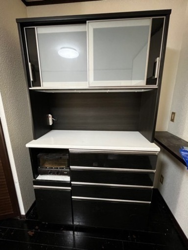 家具 ニトリ　食器棚