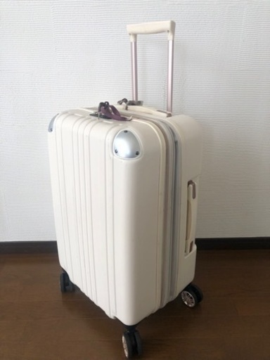 レジェンドウォーカー　スーツケース (3 ～ 5泊 / 48～55L / ホワイトカーボン) 軽量 旅行用 (拡張機能/TSAロック/ダブルキャスター) キャリーケース バッグ [5122-55-WHCB]
