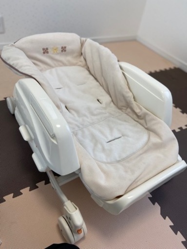 子供用品 ベビー用品 ベビーチェア　スイング　ハイローテーブル